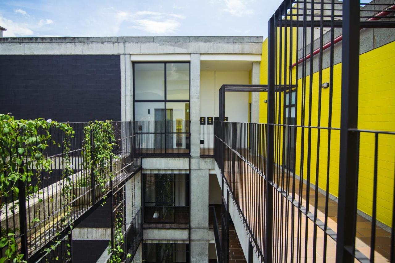 Beautiful Loft In Laureles Apartment Medellin Bagian luar foto